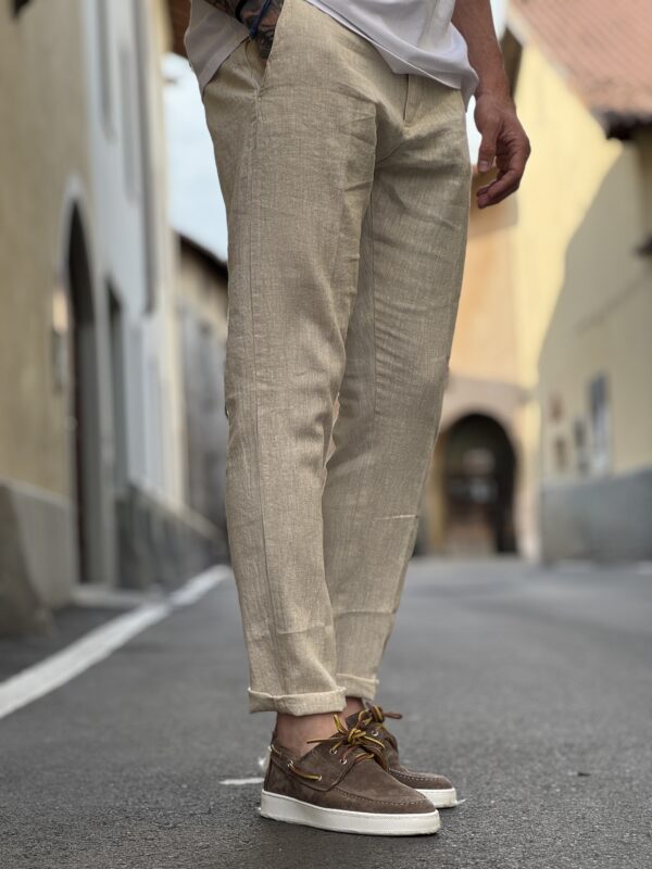 Pantalone in lino Michigan sand - immagine 2