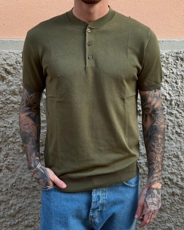 Polo in maglia collo coreano military