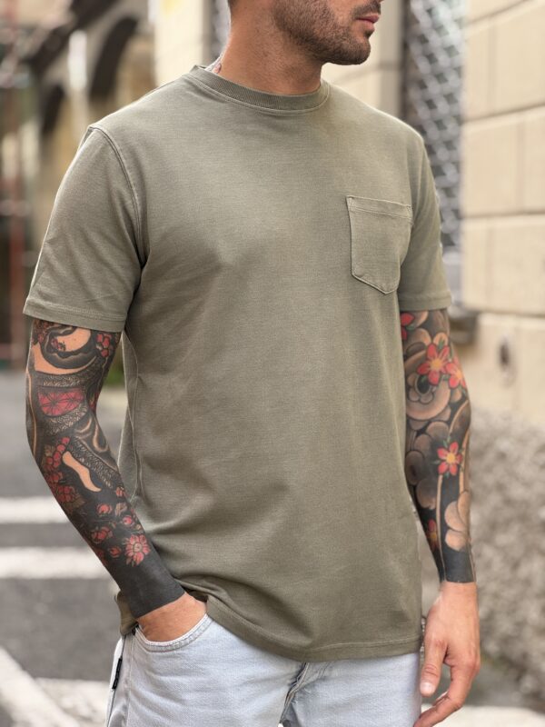 T-shirt strecht military